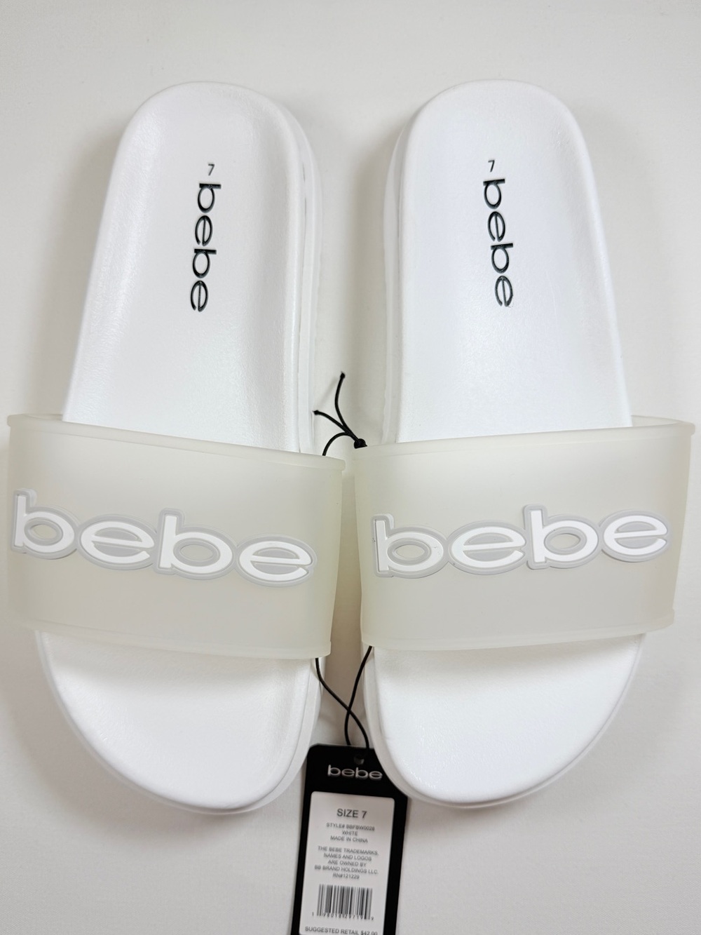 Bebe White Pool Slide Sandals Size 7 NWT
